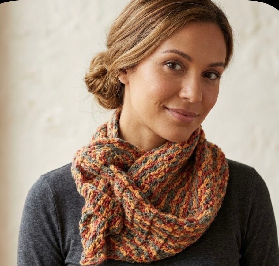 Hand Crocheted Merino & Cashmere Keyhole Scarf
